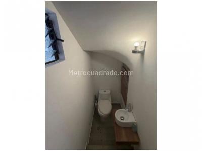 Casa de 4 alcobas en venta en Transversal Intermedia, Envigado, 217 m² · foto 7 de 20