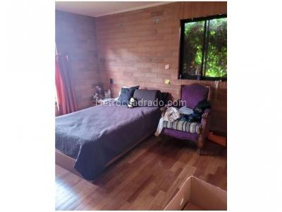 Casa de 3 alcobas en venta en Loma De Las Brujas, Envigado, 201 m² · foto 10 de 20