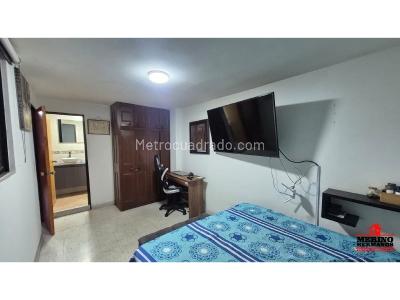Casa en venta en Itagui, Itagüí · foto 6 de 17