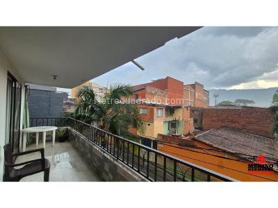 Casa en venta en Itagui, Itagüí · foto 15 de 17