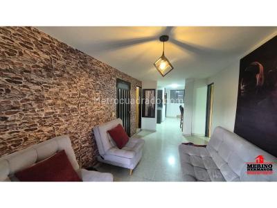 Casa en venta en Itagui, Itagüí · foto 17 de 17