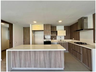 Apartamento en venta en Loma De Las Brujas, Envigado · foto 4 de 20