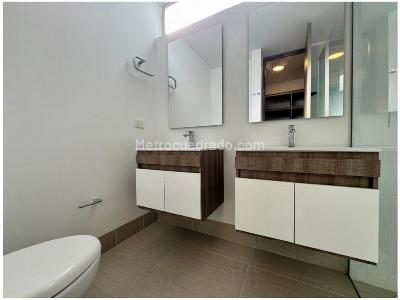Apartamento en venta en Loma De Las Brujas, Envigado · foto 16 de 20