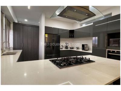 Apartamento en venta en El Poblado Santa Maria De Los Angeles, Medellín · foto 3 de 20