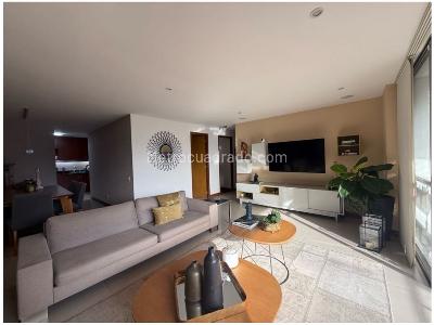 Apartamento de 3 alcobas en venta en Las Santas, Medellín, 110 m² · foto 3 de 20
