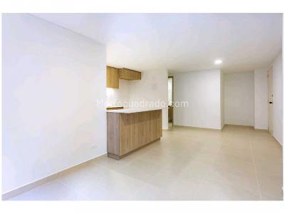 Apartamento en venta en El Poblado, Medellín · foto 2 de 17