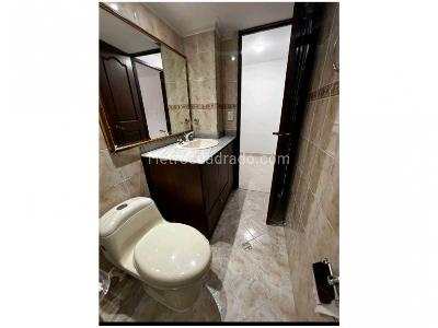 Apartamento de 3 alcobas en venta en Laureles, Medellín, 126 m² · foto 9 de 10