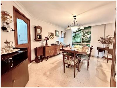 Apartamento de 3 alcobas en venta en El Poblado, Medellín, 165 m² · foto 4 de 14