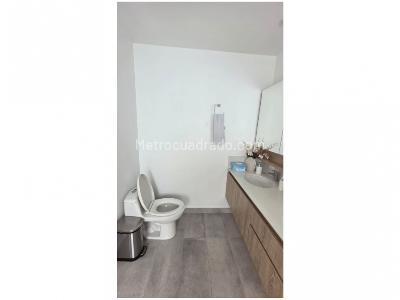 Casa de 4 alcobas en venta en El Escobero, Envigado, 224 m² · foto 12 de 20
