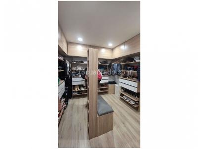 Casa de 4 alcobas en venta en El Escobero, Envigado, 224 m² · foto 19 de 20