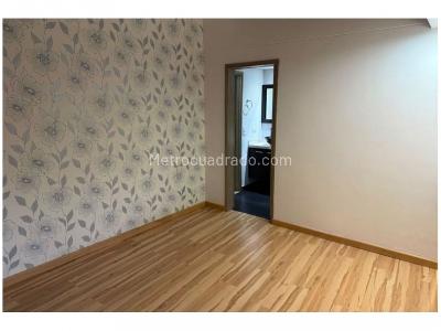 Casa de 3 alcobas en venta en Intermedia, Envigado, 250 m² · foto 5 de 11