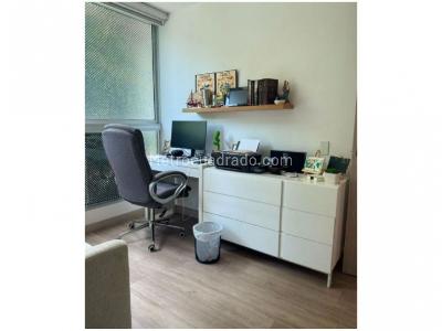 Casa de 3 alcobas en venta en Loma El Atravesado, Envigado, 270 m² · foto 11 de 20