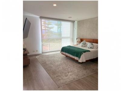 Casa de 3 alcobas en venta en Loma El Atravesado, Envigado, 270 m² · foto 14 de 20