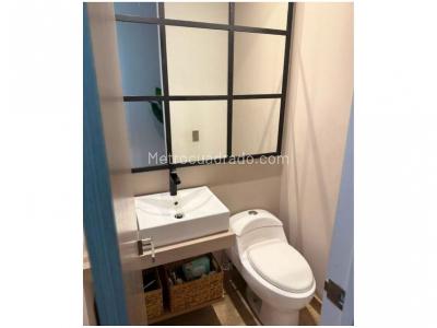 Casa de 3 alcobas en venta en Loma El Atravesado, Envigado, 270 m² · foto 16 de 20
