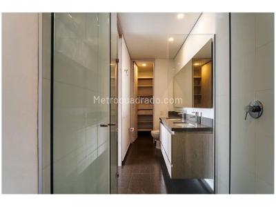 Apartamento de 3 alcobas en venta en Altos Del Poblado, Medellín, 139 m² · foto 13 de 20