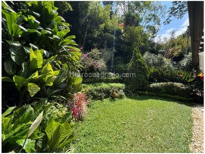 Casa de 3 alcobas en venta en El Poblado, Medellín, 257 m² · foto 15 de 20