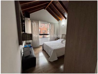 Casa de 4 alcobas en venta en El Poblado, Medellín, 220 m² · foto 10 de 12
