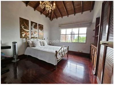 Casa de 5 alcobas en venta en El Poblado, Medellín, 640 m² · foto 18 de 20