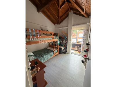 Apartamento de 3 alcobas en venta en Loma De Las Brujas, Envigado, 110 m² · foto 4 de 8