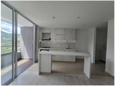 Apartamento de 3 alcobas en venta en Suramerica, Itagüí, 82 m² · foto 4 de 19