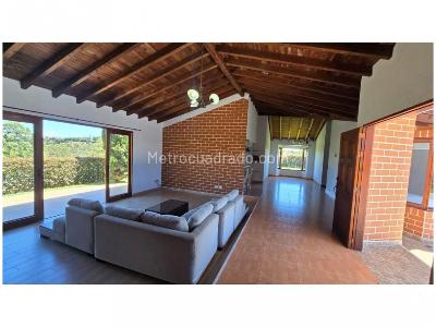 Casa de 4 alcobas en venta en Vereda Los Pinos, Rionegro · foto 5 de 13