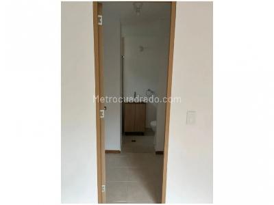 Apartamento en venta en Loma Del Escobero, Envigado · foto 17 de 18