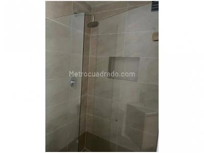 Apartamento en venta en Loma Del Escobero, Envigado · foto 5 de 18