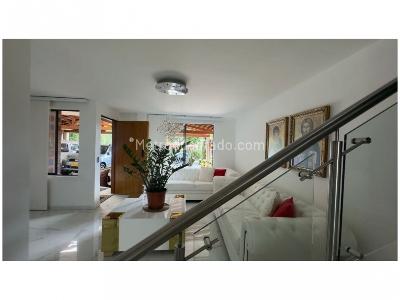 Casa de 3 alcobas en venta en El Trianon, Envigado, 200 m² · foto 6 de 20