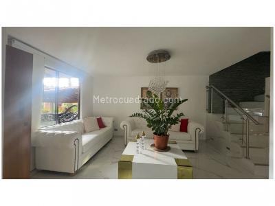 Casa de 3 alcobas en venta en El Trianon, Envigado, 200 m² · foto 7 de 20
