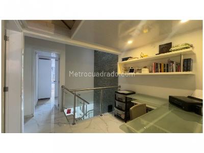 Casa de 3 alcobas en venta en El Trianon, Envigado, 200 m² · foto 9 de 20