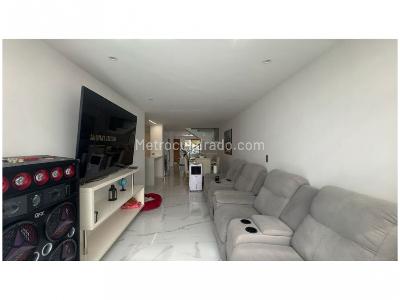 Casa de 3 alcobas en venta en El Trianon, Envigado, 200 m² · foto 10 de 20
