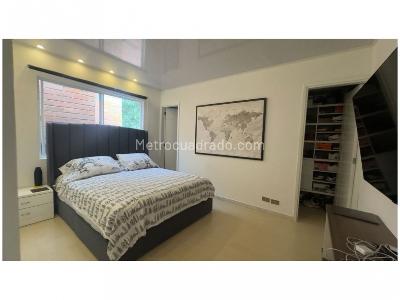 Casa de 3 alcobas en venta en El Trianon, Envigado, 200 m² · foto 18 de 20