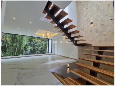 Casa de 4 alcobas en venta en Llanogrande, Rionegro, 300 m² · foto 14 de 20