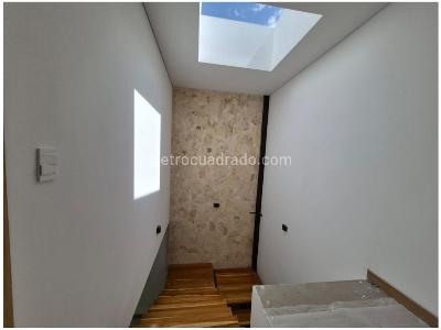 Casa de 4 alcobas en venta en Llanogrande, Rionegro, 300 m² · foto 15 de 20