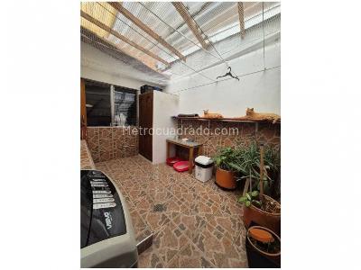 Casa de 5 alcobas en venta en Laureles, Medellín, 212 m² · foto 4 de 20
