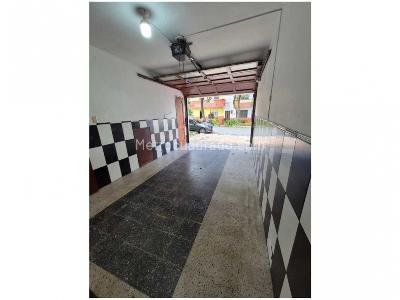 Casa de 5 alcobas en venta en Laureles, Medellín, 212 m² · foto 5 de 20