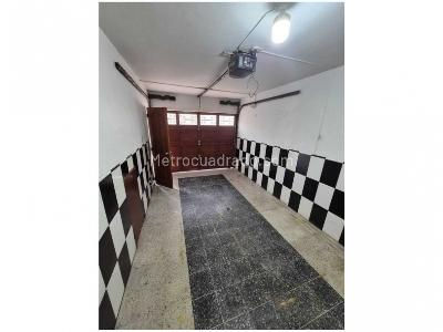 Casa de 5 alcobas en venta en Laureles, Medellín, 212 m² · foto 13 de 20