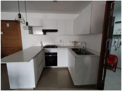 Apartamento de 3 alcobas en venta en Las Lomitas, Sabaneta, 121 m² · foto 8 de 19