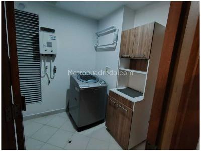 Apartamento de 3 alcobas en venta en Las Lomitas, Sabaneta, 121 m² · foto 10 de 19