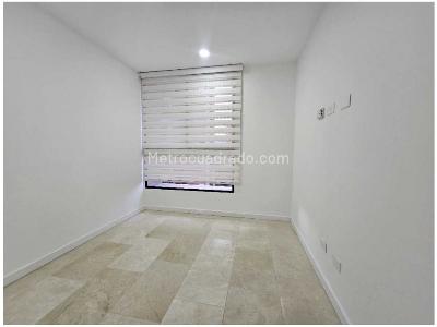 Apartamento de 3 alcobas en venta en Santa Maria De Los Angeles, Medellín, 205 m² · foto 6 de 12
