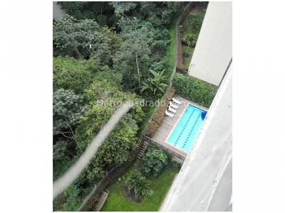 Apartamento de 3 alcobas en venta en Loma De Los Parra, Medellín, 68 m² · foto 14 de 18