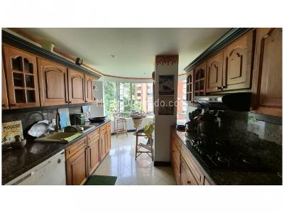 Apartamento de 3 alcobas en venta en La Calera, Medellín, 370 m² · foto 10 de 20