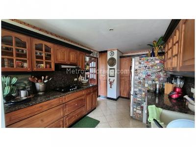 Apartamento de 3 alcobas en venta en La Calera, Medellín, 370 m² · foto 11 de 20