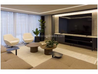 Apartamento en venta en Altos Del Poblado, Medellín · foto 6 de 8