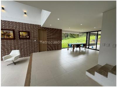 Casa en venta en Alto De Las Palmas, Envigado · foto 15 de 20