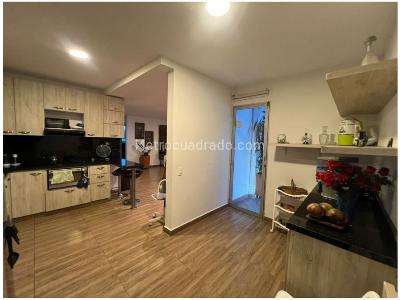 Casa de 3 alcobas en venta en Loma De Las Brujas, Envigado, 145 m² · foto 6 de 14