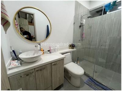 Casa de 3 alcobas en venta en Loma De Las Brujas, Envigado, 145 m² · foto 11 de 14