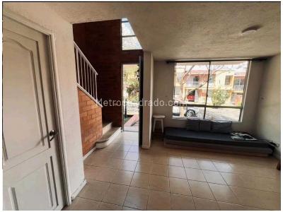 Casa de 4 alcobas en venta en La Estrella, Itagüí, 167 m² · foto 8 de 20