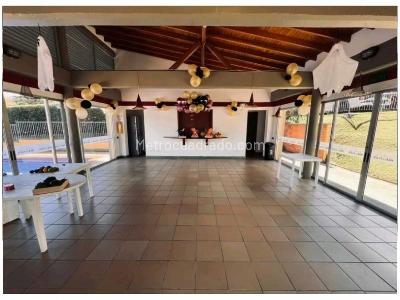 Casa de 4 alcobas en venta en La Estrella, Itagüí, 167 m² · foto 18 de 20