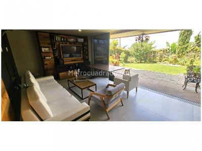 Casa de 3 alcobas en venta en San Lucas, Envigado, 240 m² · foto 14 de 20